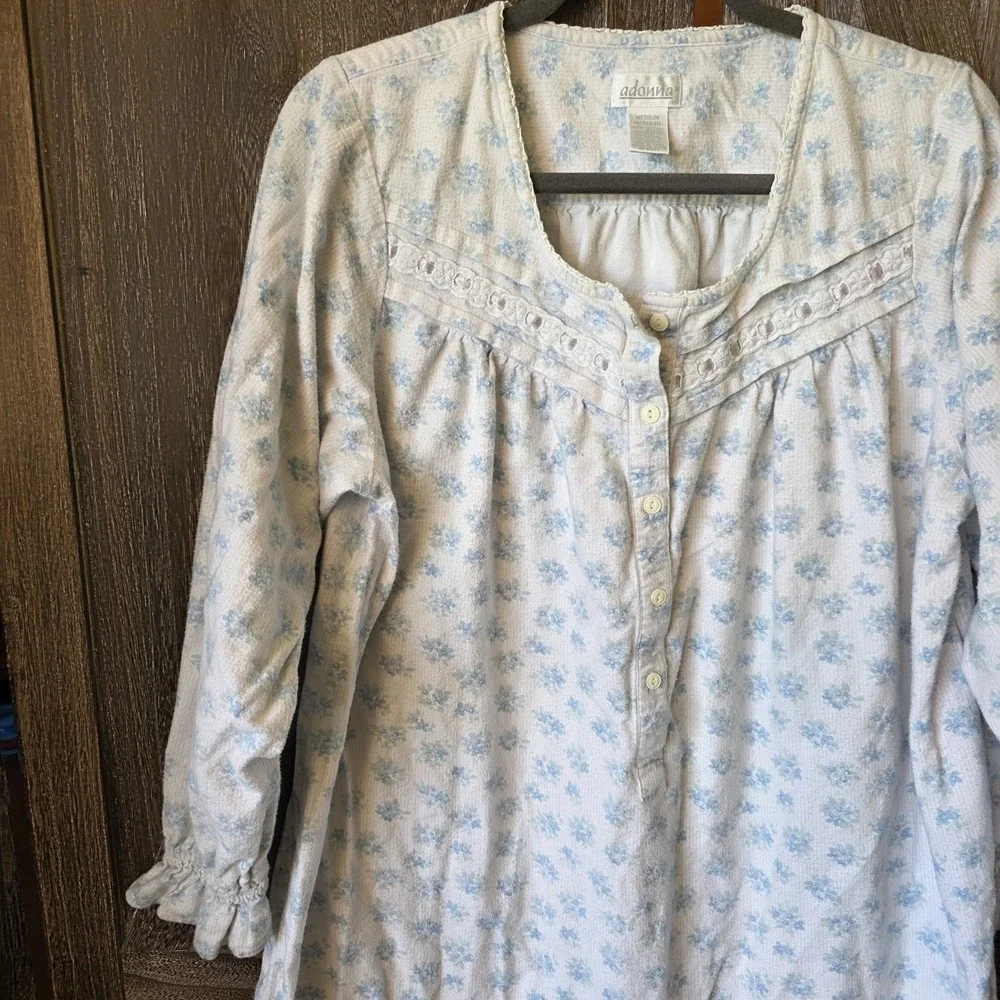 Adonna Nightgown Womens M Blue White Floral Lace Long Sleeve Sleep Dress Flannel